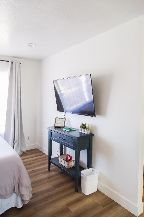 Happy Trails Bnb Tropic Eksteriør billede